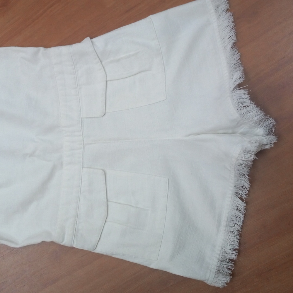 Guess jumper... - Picture 4 of 7